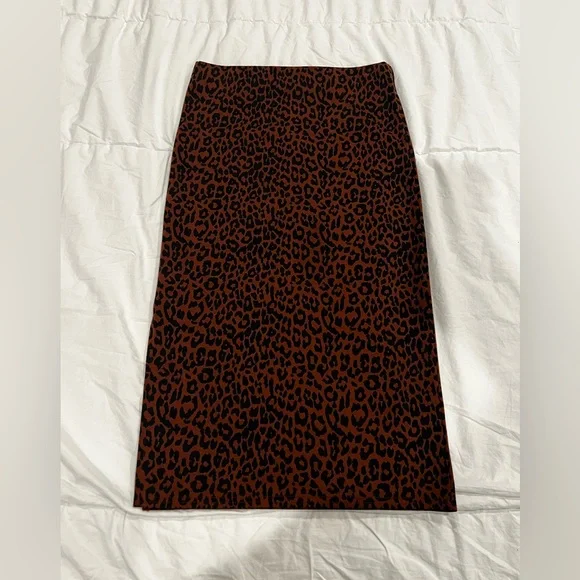 LOFT leopard print midi skirt sz S - Picture 6 of 8